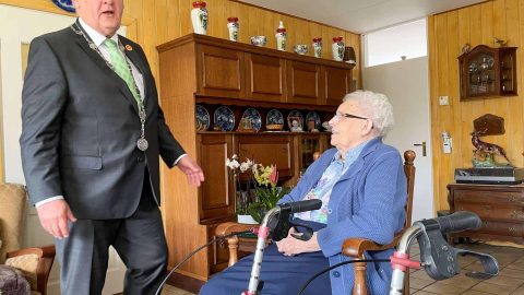 20250419 Gijsbertje van de Bunt-Van de Kamp 100 jaar - 3