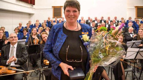 Mevrouw Van de Mheen-Van den Hoorn ontvangt Koninklijke onderscheiding