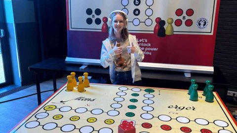 NK-Mens-Erger-Je-Niet-Charlotte-van-Rossum-1