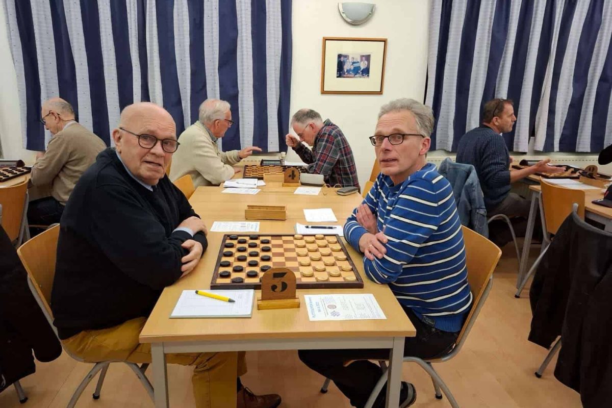 PDC-Putten-damclub-tegen-Zwart-Wit-2025