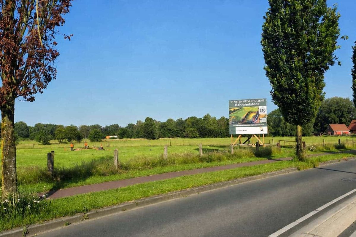Groen landschap met bomen en weiland in Putten, Nederland.
