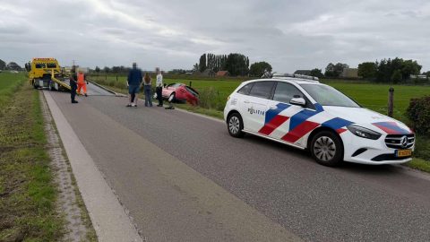 auto-in-sloot-waterweg-september-2026-gepixeld