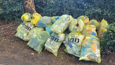 gele-afvalzak-plastic-putten
