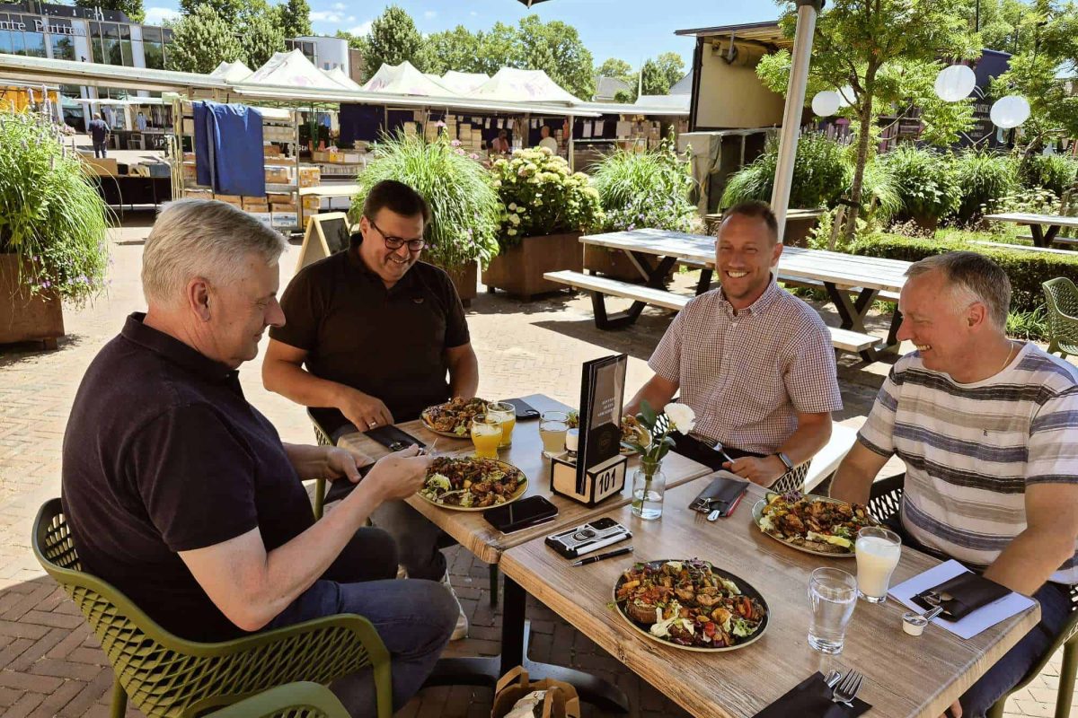 Nieuw terras op Fontanusplein moet plein meer laten leven