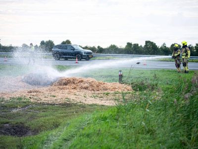 Opnieuw brand langs A28 bij Putten: politie vindt vuurwerkfakkel