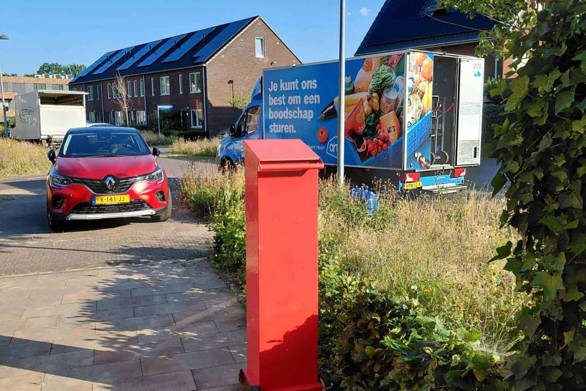 Statiegeldactie levert volle tassen op voor buurtkastjes in Putten