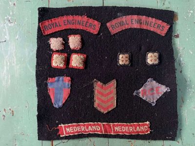 stukje-stof-met-bijzondere-geschiedenis-uit-Putten-in-Beekbergs-oorlogsmuseum-1