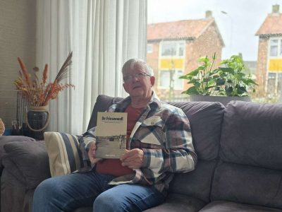 uitreiking-boek-de-friesenwall-putten
